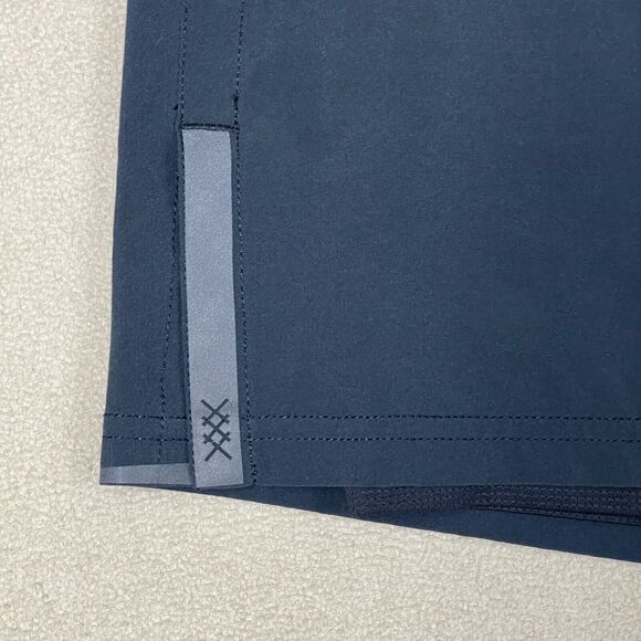 Rhone Shorts Mens Extra Large Black Swift 4" Short Yoga Workout Gym Adult - Picture 2 of 14